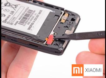 Замена аккумулятора в телефоне Xiaomi Mi5S Plus